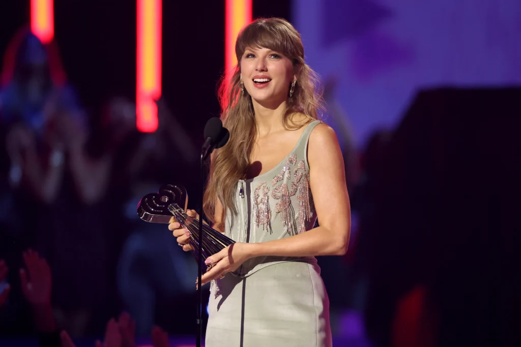 Taylor Swift Tries to Trademark Her Own Voice Against AI Copycats